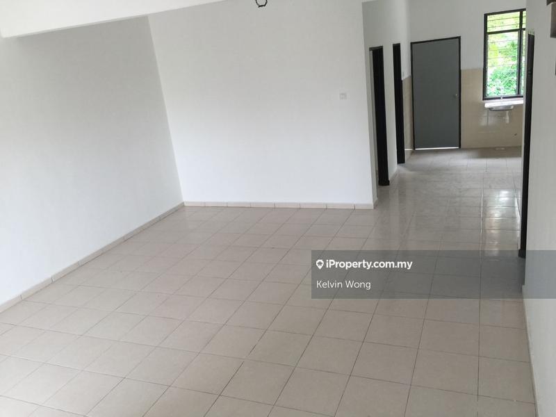 Rumah Berkembar untuk Dijual di Telok Panglima Garang, Selangor oleh Kelvin Wong - iProperty.com.my