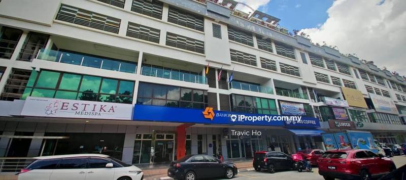 Shop untuk Dijual di Vista Alam Sek 14, Shah Alam oleh Travic Ho - iProperty.com.my