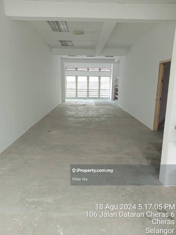 For Rent - For Rent : Balakong @ J-Avenue 1st Floor Shop Office