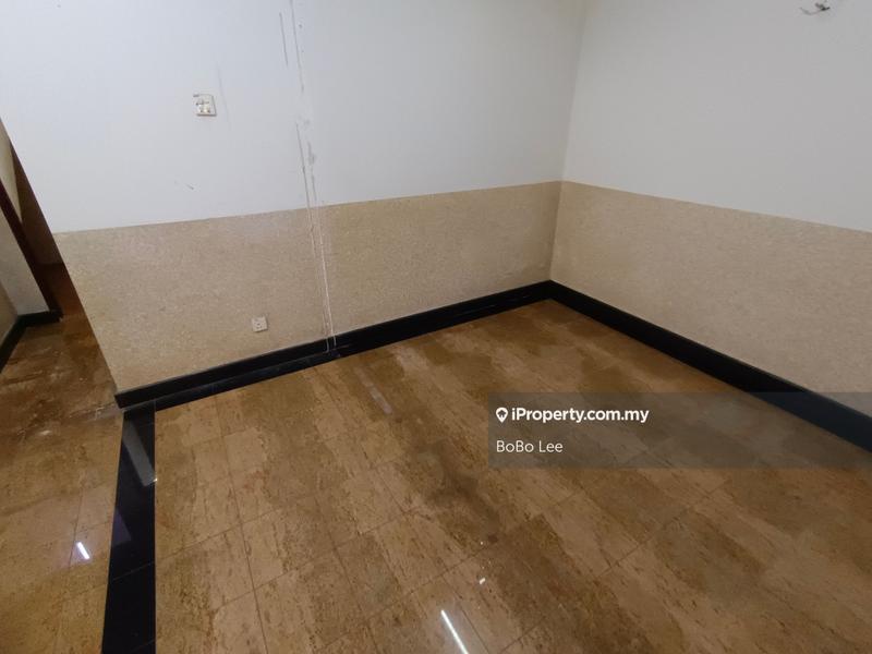 Semi-Detached House for Sale in Taman Overseas Union (Taman Oug), Jalan Klang Lama (Old Klang Road) by BoBo Lee - iProperty.com.my