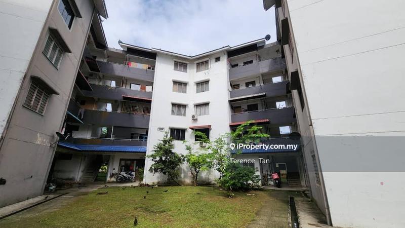 For Sale - Taman Molek