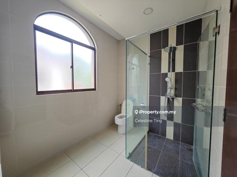 Rumah Berangkai 3 Tingkat untuk Dijual di Semenyih, Selangor oleh Celestine Ting - iProperty.com.my