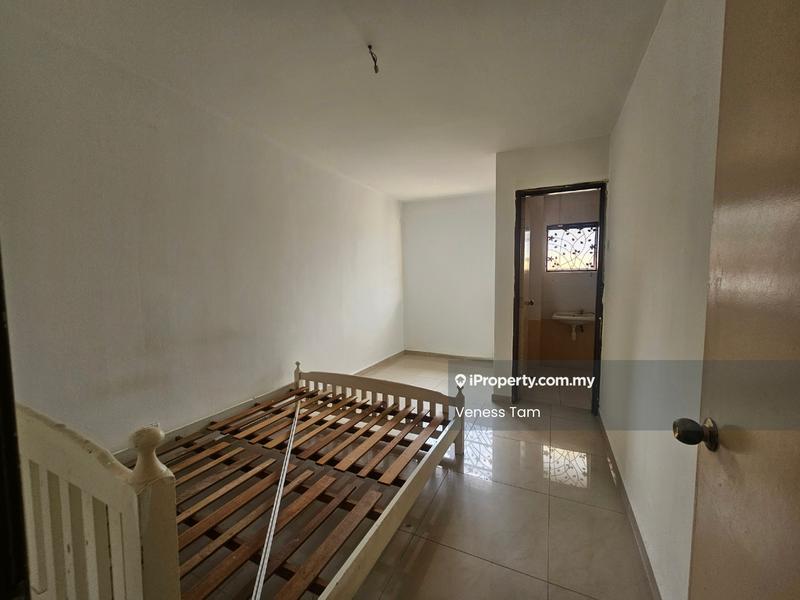 Rumah Teres 2-Tingkat untuk Dijual di Taman Segar Perdana, Cheras oleh Veness Tam - Bedroom - iProperty.com.my