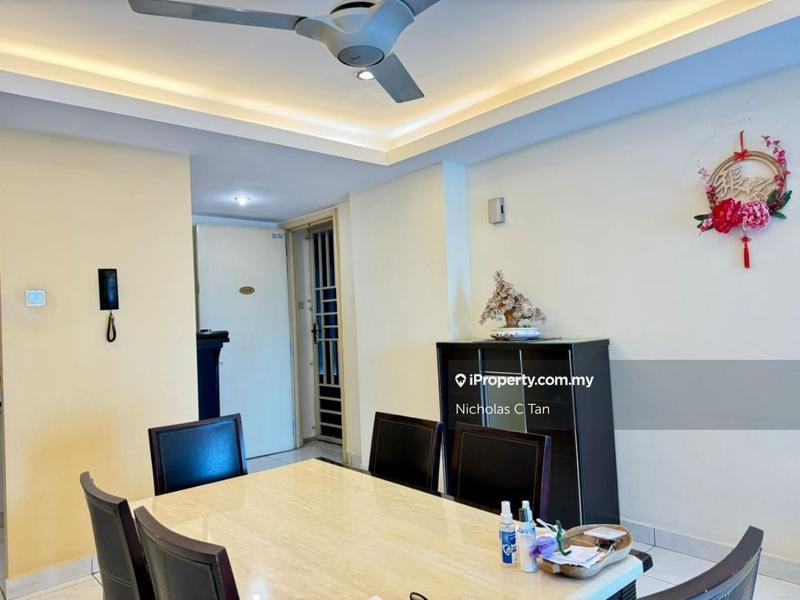 Kediaman Servis untuk Dijual di Casa Suites oleh Nicholas C Tan - iProperty.com.my