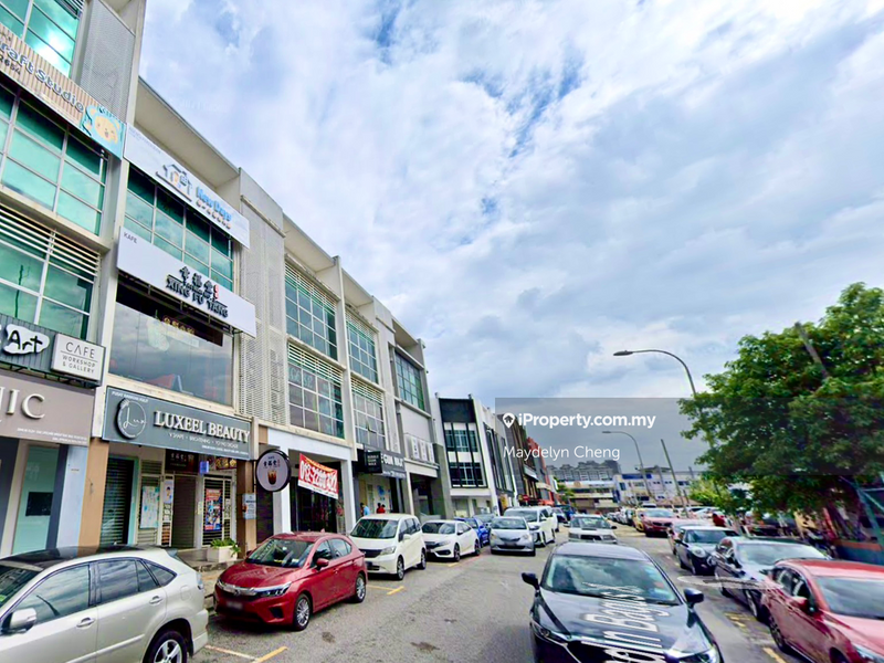 For Rent - RADIN BAGUS SRI PETALING CORNER LOT