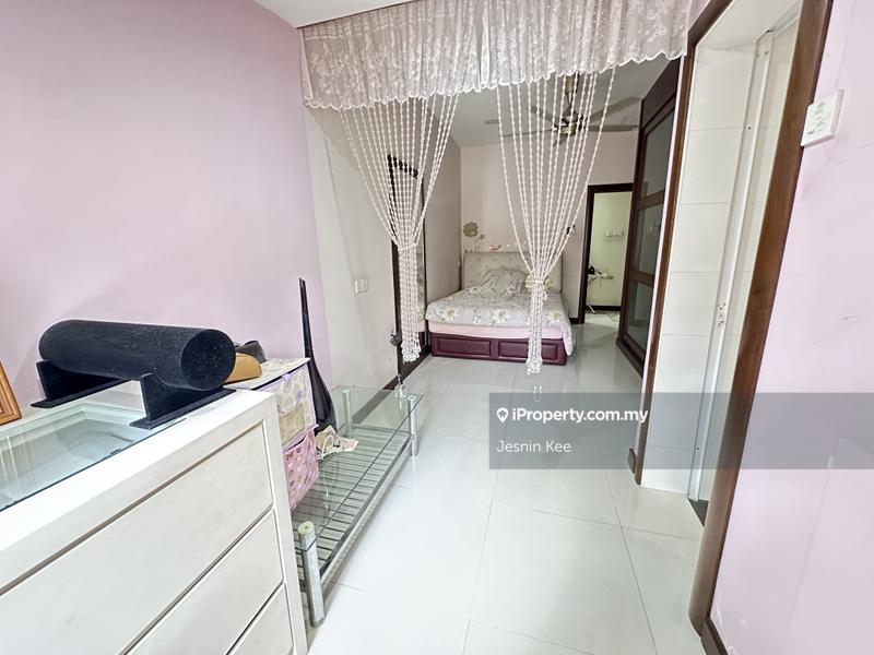 Rumah Berangkai 3 Tingkat untuk Dijual di Lake Fields, Sungai Besi oleh Jesnin Kee - iProperty.com.my