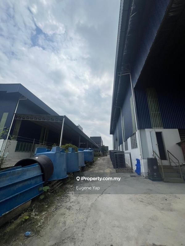 Detached Factory for Sale in Taman Bukit Rawang Jaya by Eugene Yap - iProperty.com.my