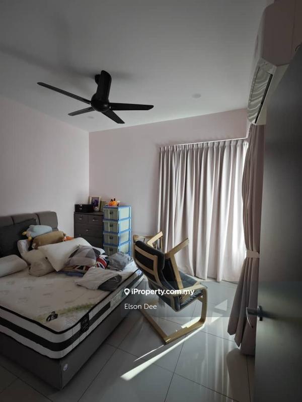 Condominium for Sale in D'Zone Condominium by Elson Dee - iProperty.com.my