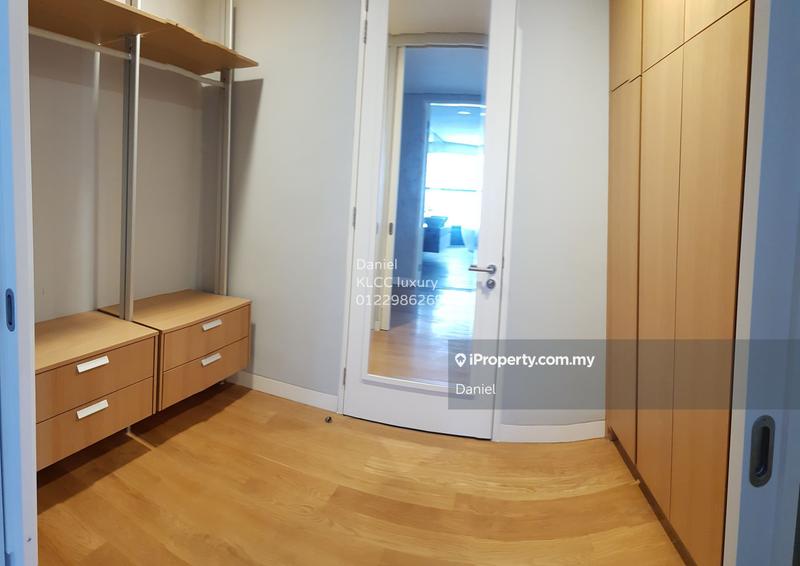 Kondominium untuk Dijual di Condominium @ The Troika oleh Daniel - iProperty.com.my