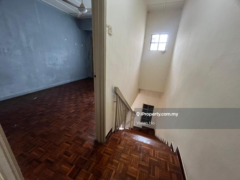 Rumah Berangkai 2 Tingkat untuk Dijual di Kampung Gombak Indah, Batu Caves oleh Vivian Ho - iProperty.com.my