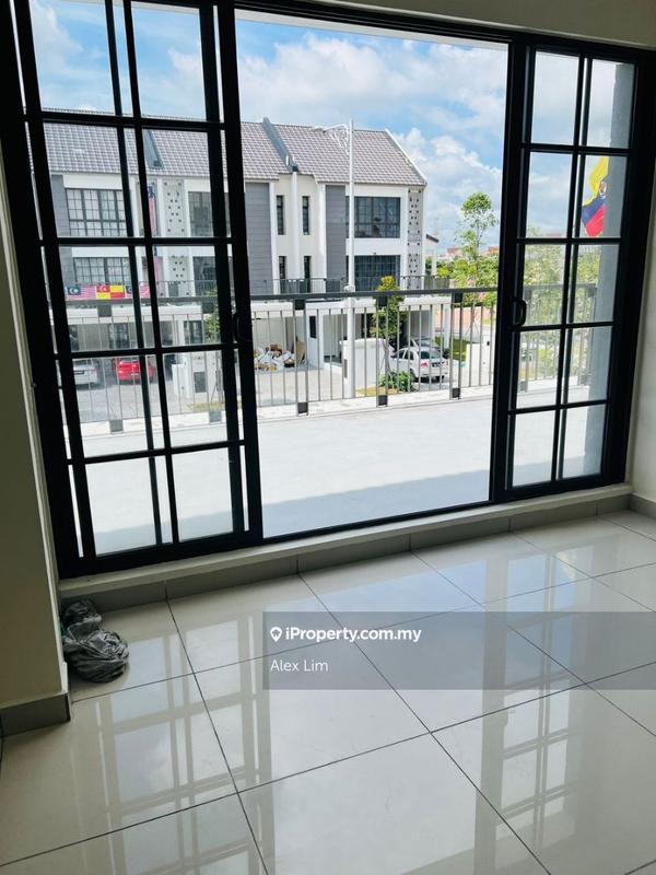 Rumah Bandar untuk Dijual di Bandar Sunsuria, Sepang oleh Alex Lim - iProperty.com.my