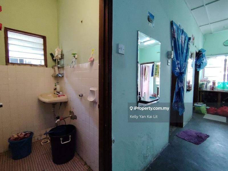 Shop / Office for Sale in Pandan Jaya, Ampang by Kelly Yan Kai Lit - iProperty.com.my
