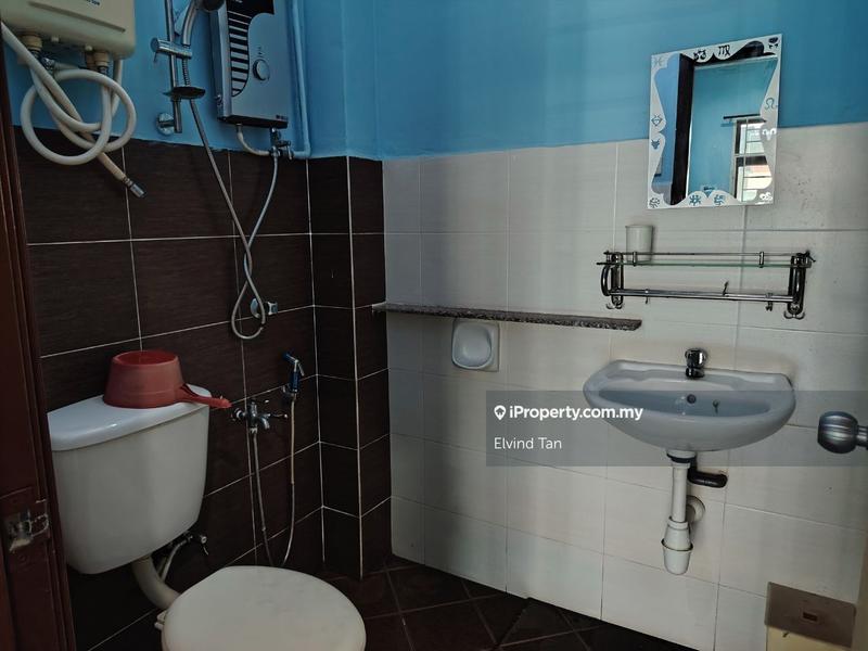 Rumah Berangkai 1 Tingkat untuk Dijual di Taman Meranti, Klebang oleh Elvind Tan - iProperty.com.my