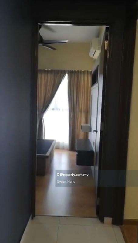 Condominium for Sale in Bay Laurel @ Country Garden Danga Bay by Gyden Heng - iProperty.com.my