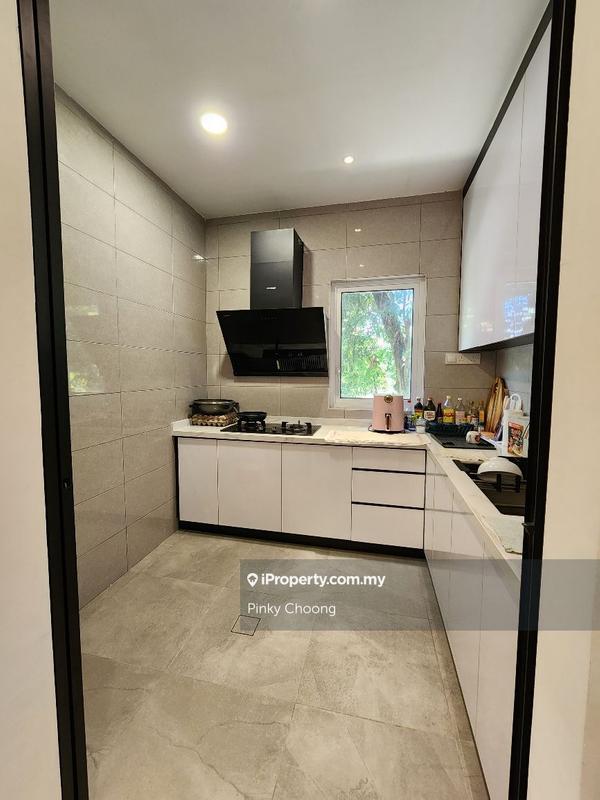 2.5-storey Terraced House for Sale in Valencia, Sungai Buloh by Pinky Choong - iProperty.com.my