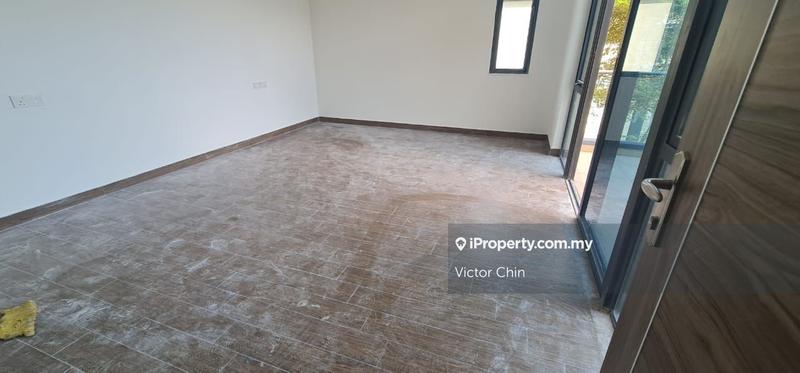 3-storey Terraced House for Sale in Forest City Golf Resort Villa, Johor Bahru by Victor Chin - iProperty.com.my