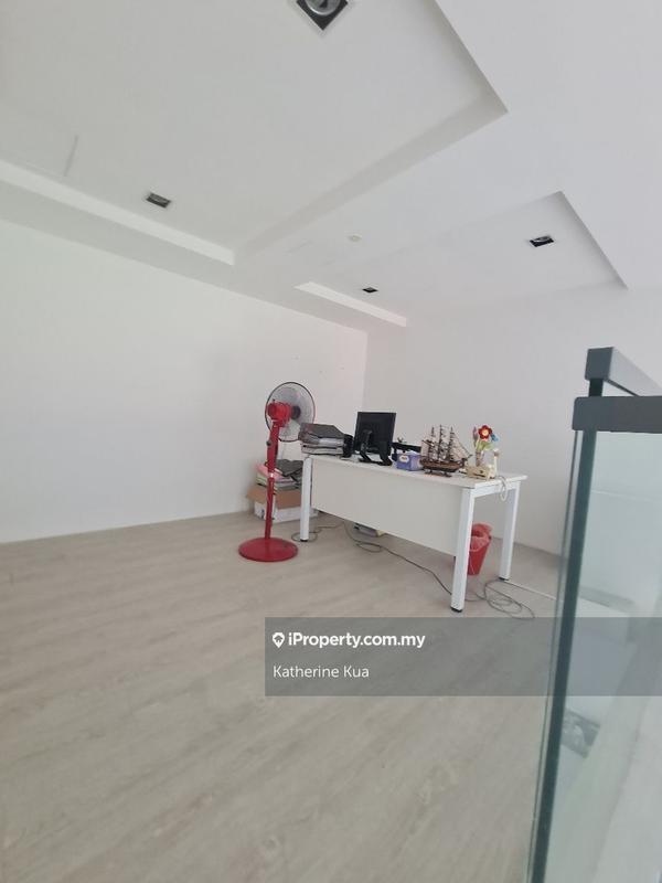 Kediaman Servis untuk Dijual di The Square @ One City oleh Katherine Kua - iProperty.com.my