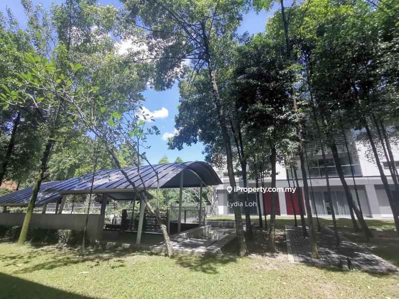 For Sale - Iringan Hijau