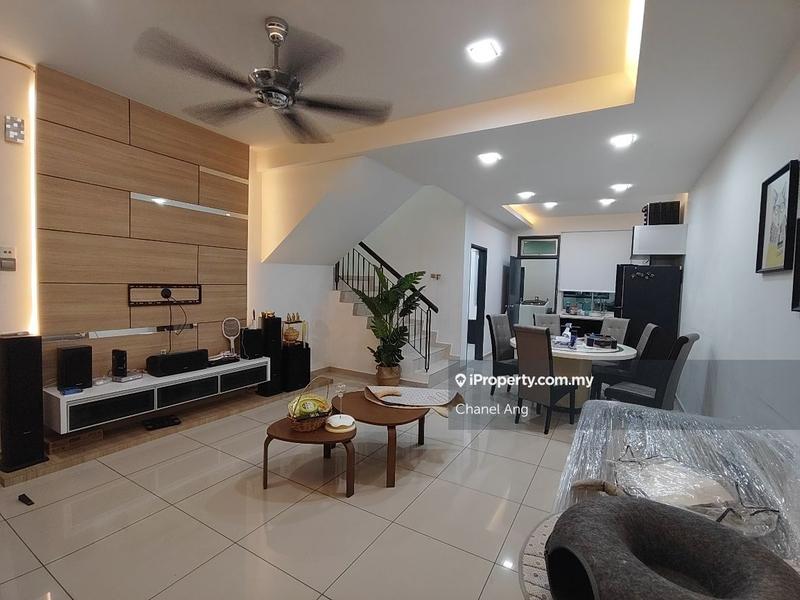 Rumah Berangkai 3 Tingkat untuk Dijual di Sri Gading, Johor oleh Chanel Ang - iProperty.com.my