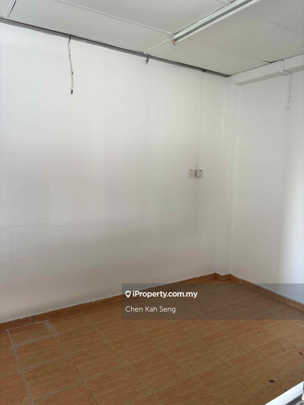 Pejabat untuk Disewa di Seksyen 14, Petaling Jaya oleh Chen Kah Seng - iProperty.com.my