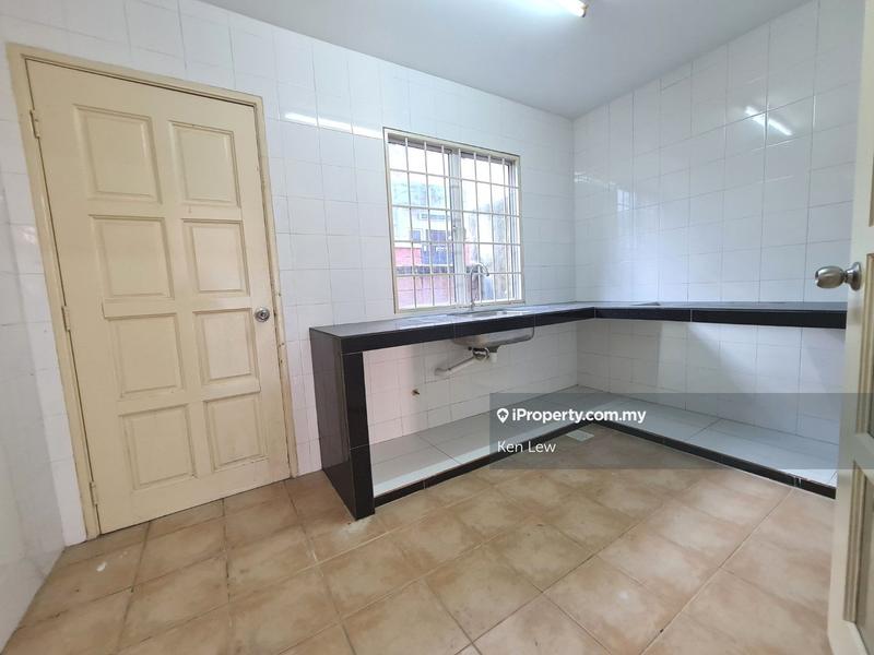 Rumah Berangkai 3 Tingkat untuk Dijual di Taman Bukit Segar Jaya 2, Cheras oleh Ken Lew - iProperty.com.my