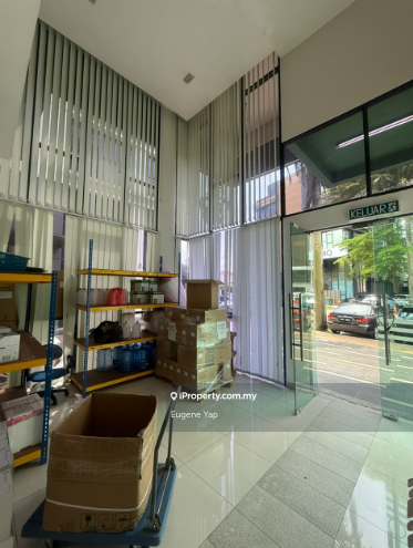 Shop for Sale in Taman Berkeley, Klang by Eugene Yap - iProperty.com.my