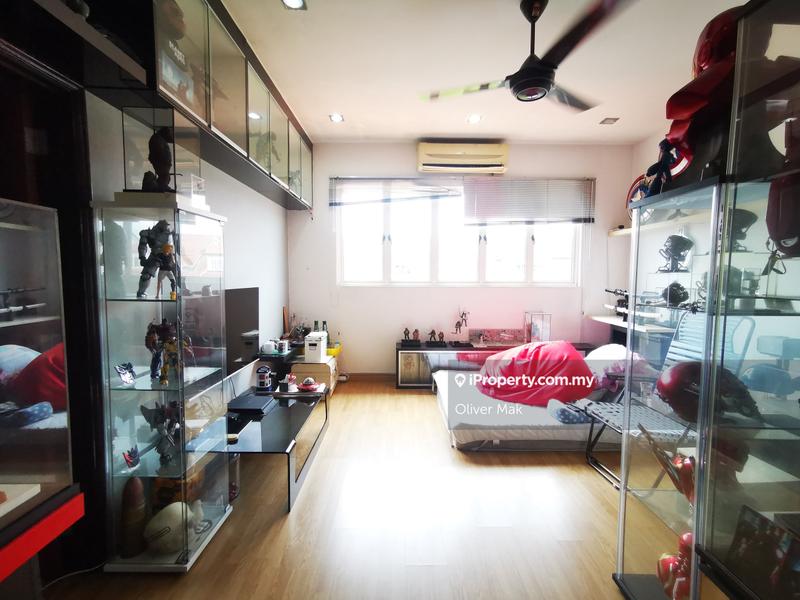 Rumah Berangkai 3 Tingkat untuk Dijual di Bandar Kinrara, Selangor oleh Oliver Mak - iProperty.com.my