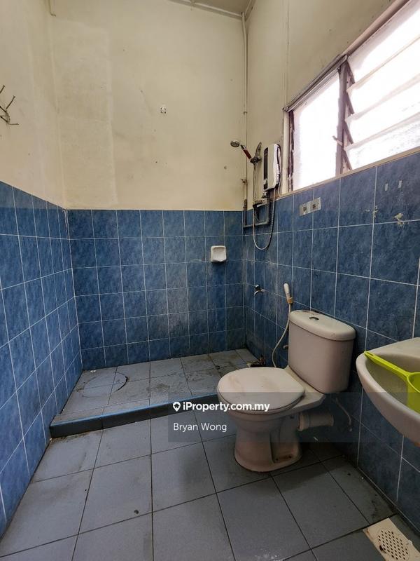 Rumah Berkembar untuk Dijual di Damansara Jaya, Petaling Jaya oleh Bryan Wong - iProperty.com.my