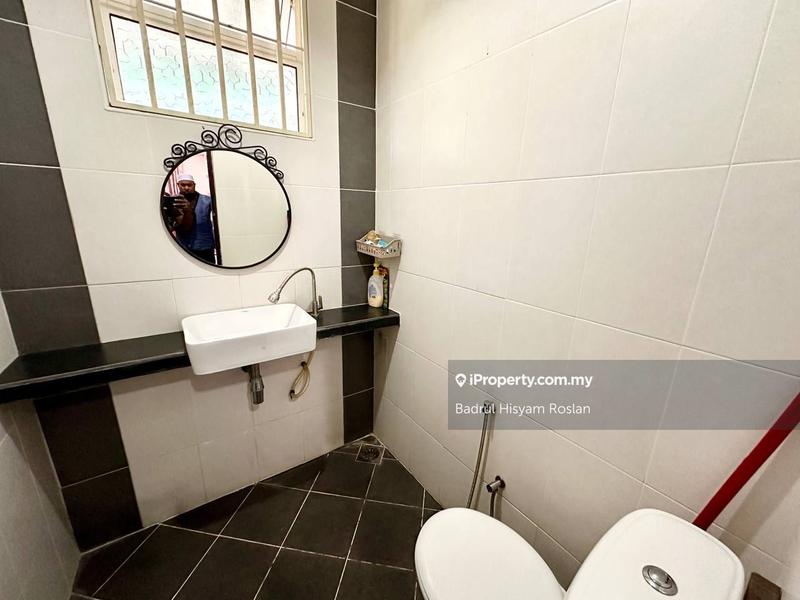 Banglo untuk Dijual di Taman Bangi Villa, Bangi oleh Badrul Hisyam Roslan - iProperty.com.my