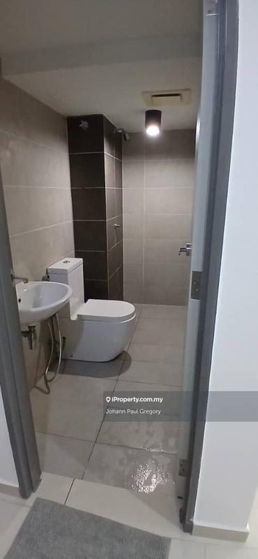Service Residence for Sale in Pinnacle Petaling Jaya by Johann Paul Gregory - iProperty.com.my