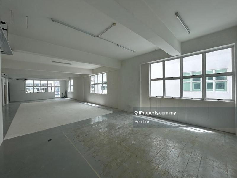 Shop / Office untuk Dijual di Kampung Sungai Kayu Ara, Petaling Jaya oleh Ben Lor - iProperty.com.my
