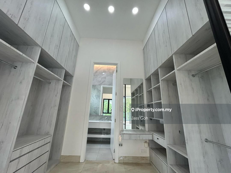 Bungalow House untuk Dijual di Country Heights Damansara, Kuala Lumpur oleh Jass Goh - iProperty.com.my