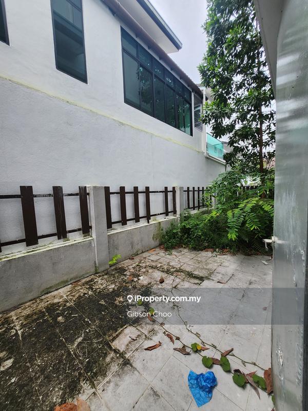 Rumah Berkembar untuk Dijual di Taman Puncak Saujana, Kajang oleh Gibson Choo - iProperty.com.my
