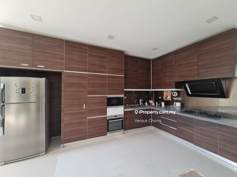 Bungalow House untuk Dijual di Bukit Gita Bayu, Seri Kembangan oleh Venice Chong - iProperty.com.my