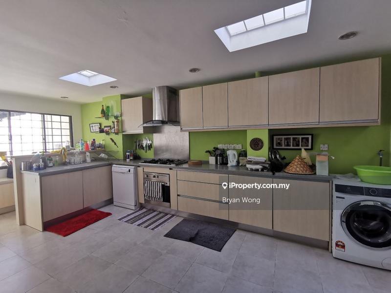 Semi-Detached House for Sale in Damansara Jaya, Petaling Jaya by Bryan Wong - iProperty.com.my