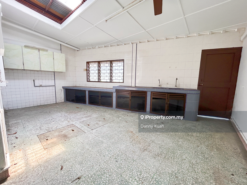 Rumah Teres 2-Tingkat untuk Dijual di Bukit Cina, Melaka City oleh Danny Kuah - iProperty.com.my