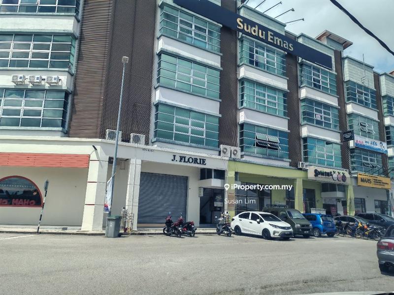 Shop for Rent in Taman Tun Dr Ismail 1, Muar by Susan Lim - iProperty.com.my