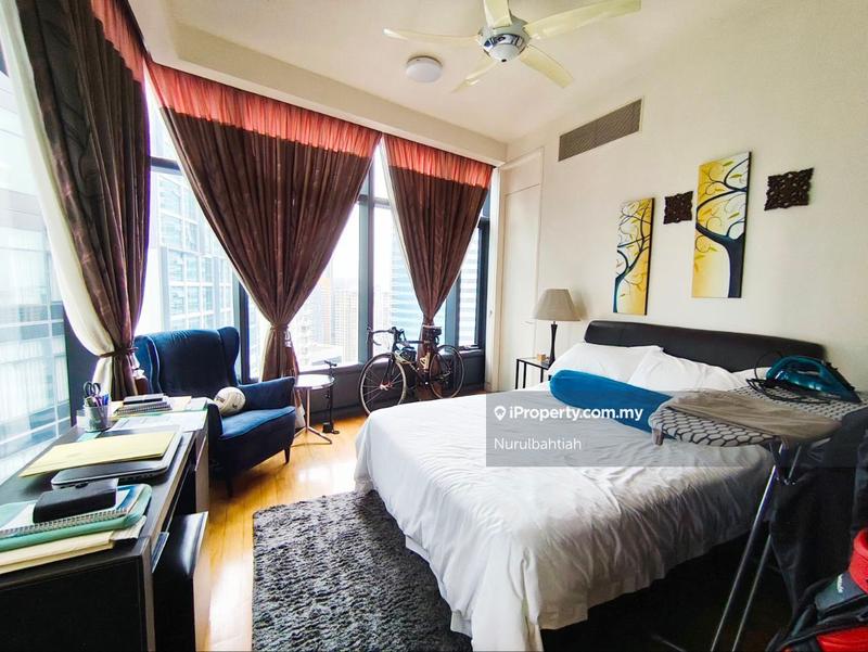 For Sale - Condominium @ The Troika