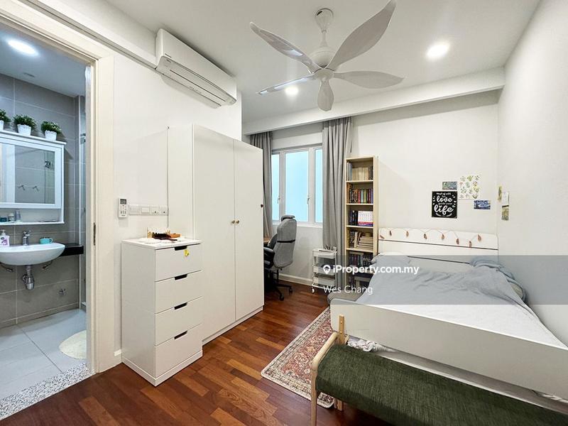 Kondominium untuk Dijual di Surian Residences oleh Wes Chang - iProperty.com.my