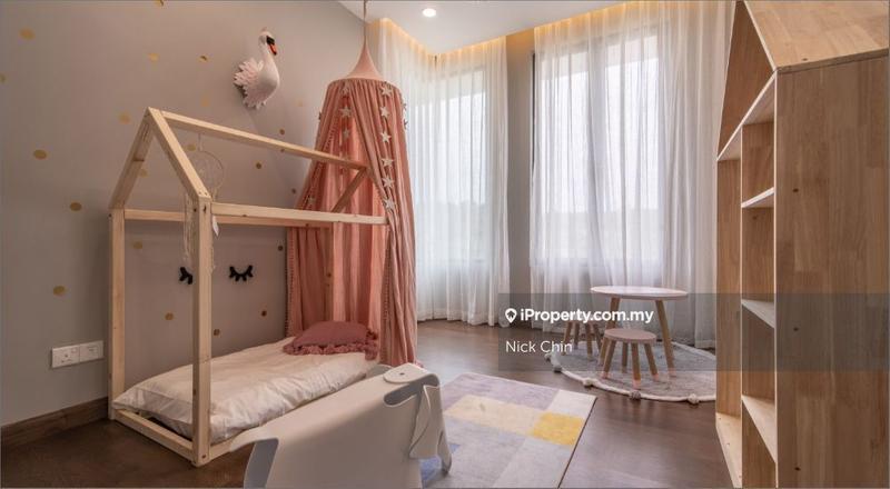 Rumah Teres 3-Tingkat untuk Dijual di Equine Park, Seri Kembangan oleh Nick Chin - iProperty.com.my