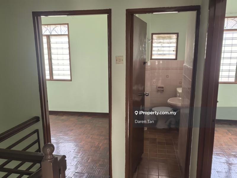 Rumah Teres 2-Tingkat untuk Dijual di Usj 1, Subang Jaya oleh Daren Tan - iProperty.com.my