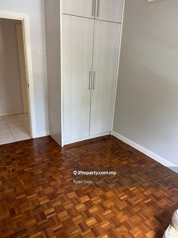 Condominium for Sale in Villamas by Ryan Swe - iProperty.com.my