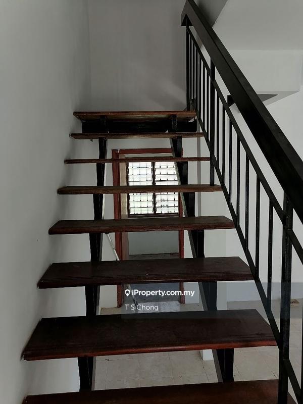 2-storey Terraced House for Sale in Bandar Saujana Putra, Tanjong Duabelas by T S Chong - iProperty.com.my