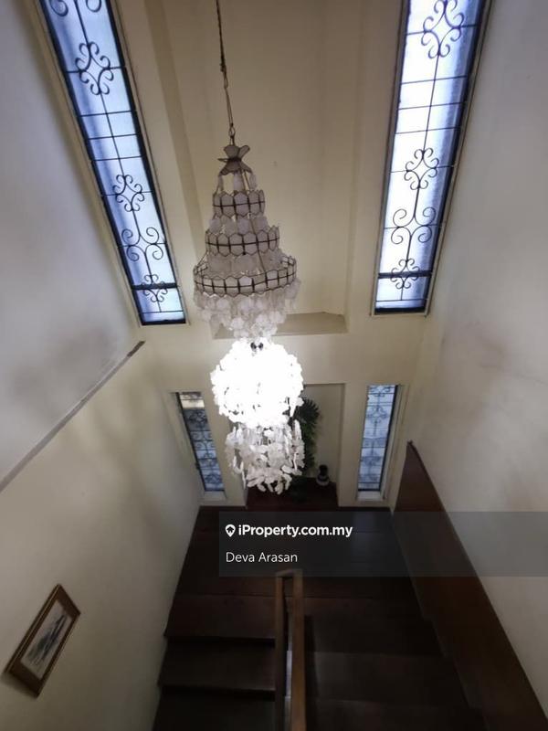 Banglo untuk Dijual di SS 3, Taman Universiti, Petaling Jaya oleh Deva Arasan - iProperty.com.my