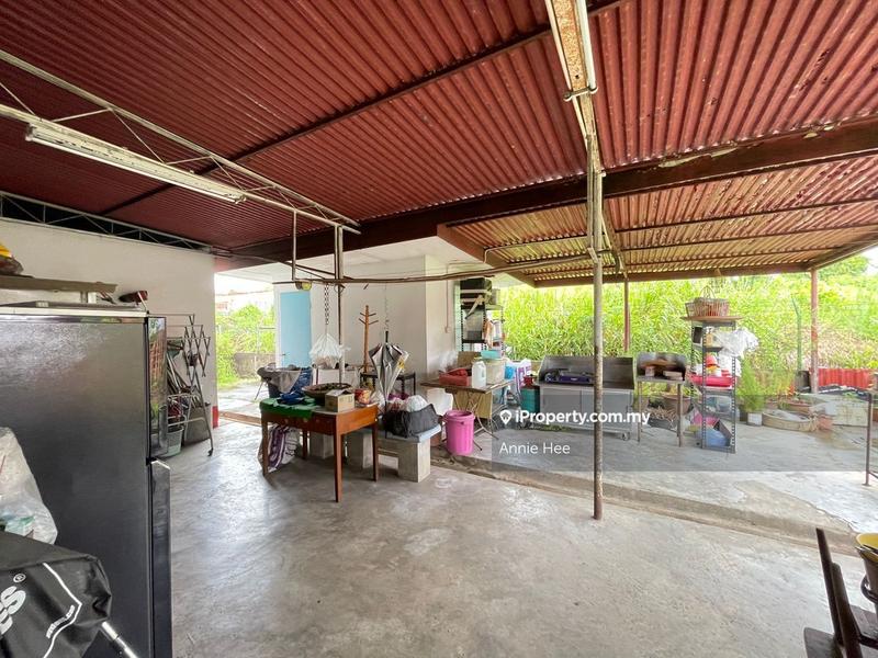 Bungalow House for Sale in Taman Friendly Fu Yen Villa, Kota Kinabalu by Annie Hee - iProperty.com.my