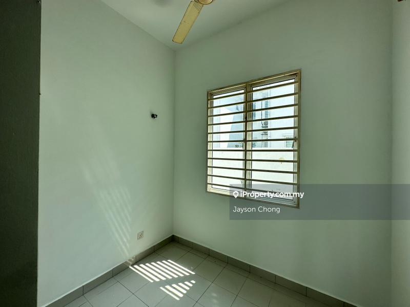 Rumah Teres 2-Tingkat untuk Dijual di Taman Tiara East, Semenyih oleh Jayson Chong - iProperty.com.my