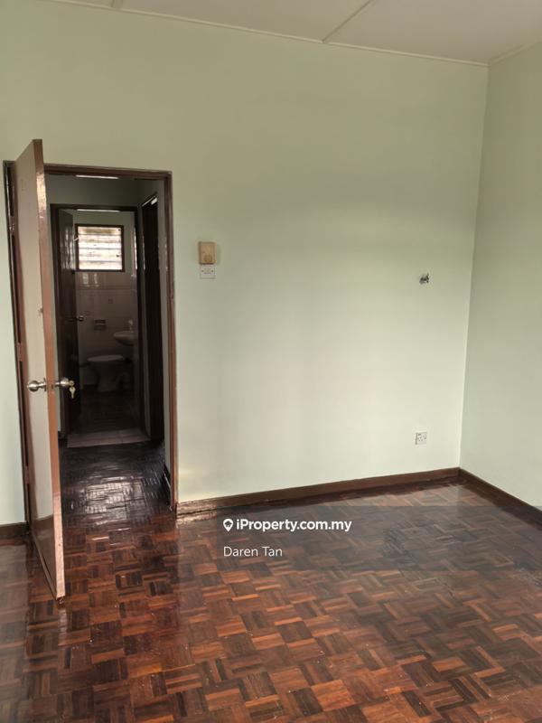 Rumah Teres 2-Tingkat untuk Dijual di Usj 1, Subang Jaya oleh Daren Tan - iProperty.com.my