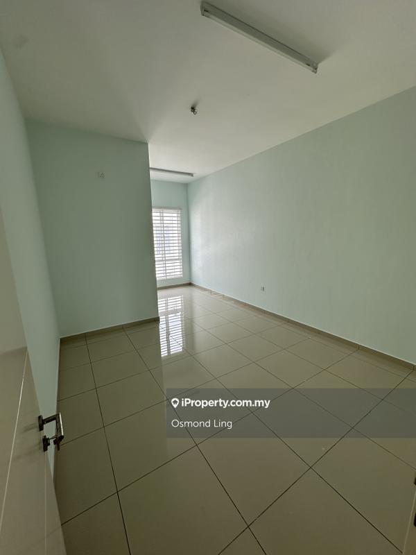 Rumah Berangkai 2 Tingkat untuk Dijual di Taman Ara Sendayan, Bandar Sri Sendayan oleh Osmond Ling - iProperty.com.my