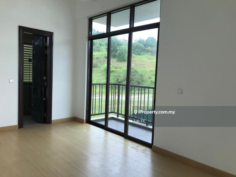 Rumah Berkembar untuk Dijual di Putra Heights, Subang Jaya oleh Lai Yk - iProperty.com.my