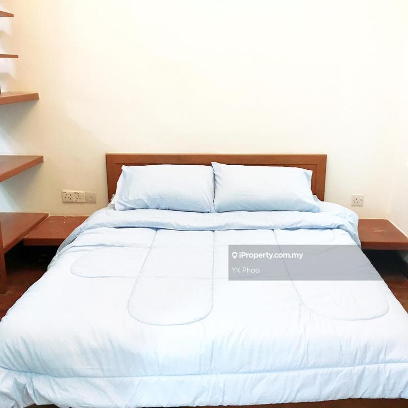 For Rent - 10 Semantan Suites